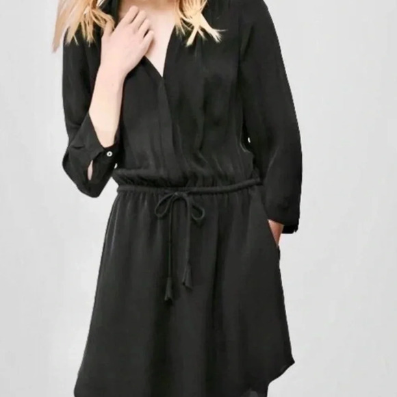 Babaton Silk Bennett Dress - Picture 3 of 16